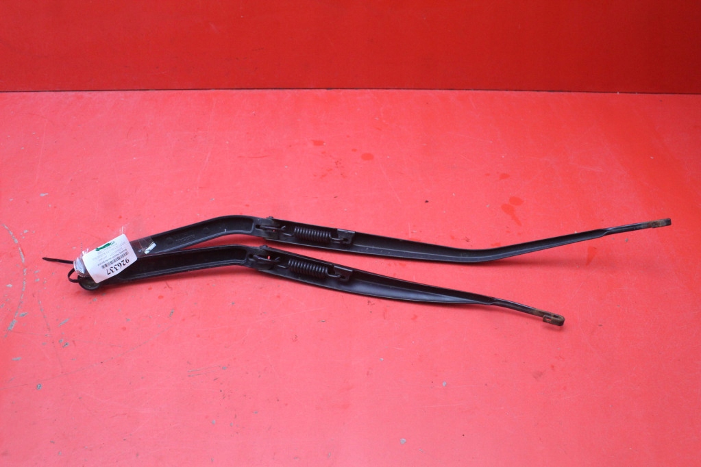 wiper arm front EU INFINITI G37 07-13