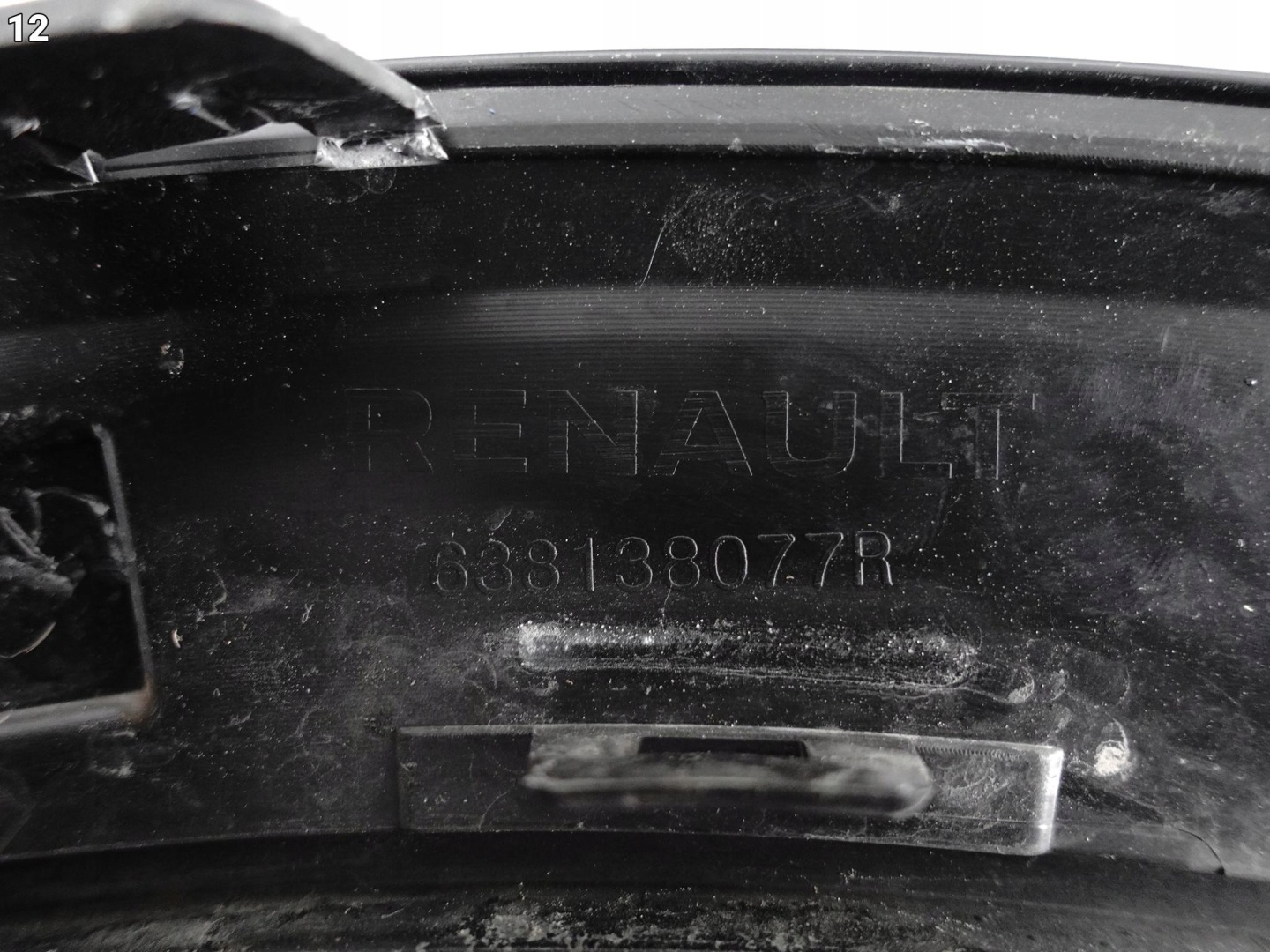 RENAULT RAFALE E-Tech DHN 24- moulding cap for fender front left