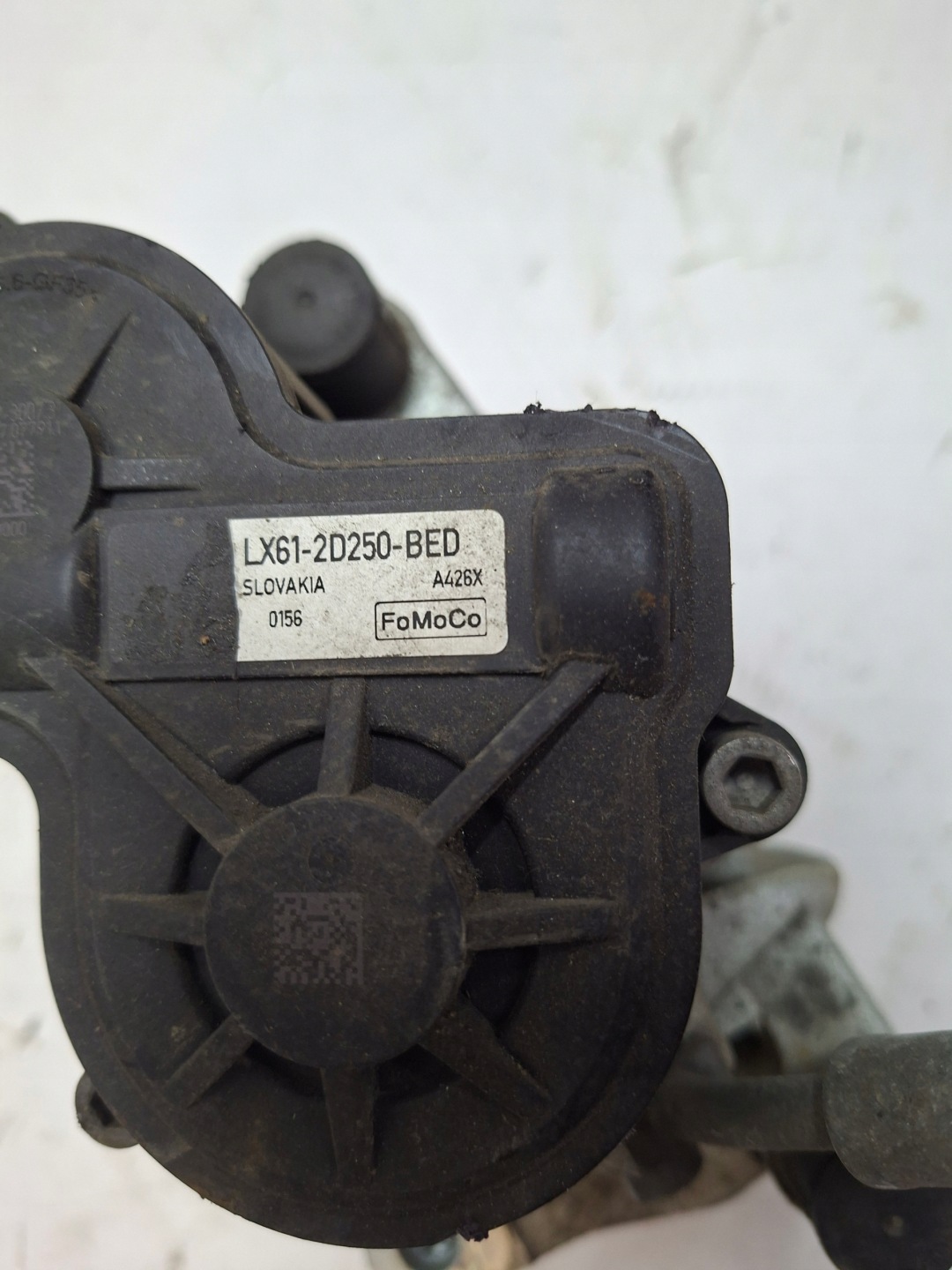 caliper brake right rear part FORD KUGA III LX612D250BED