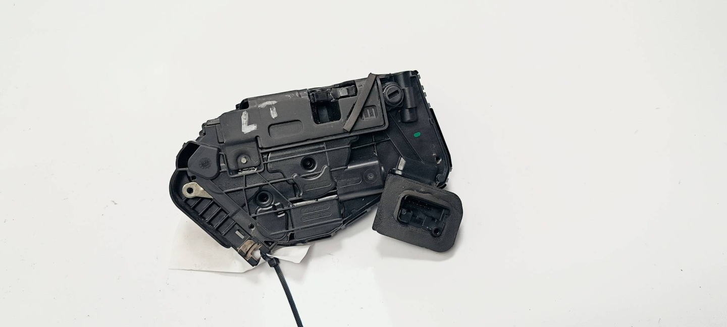 lock door left rear part 5TA839015D VOLKSWAGEN PASSAT B8