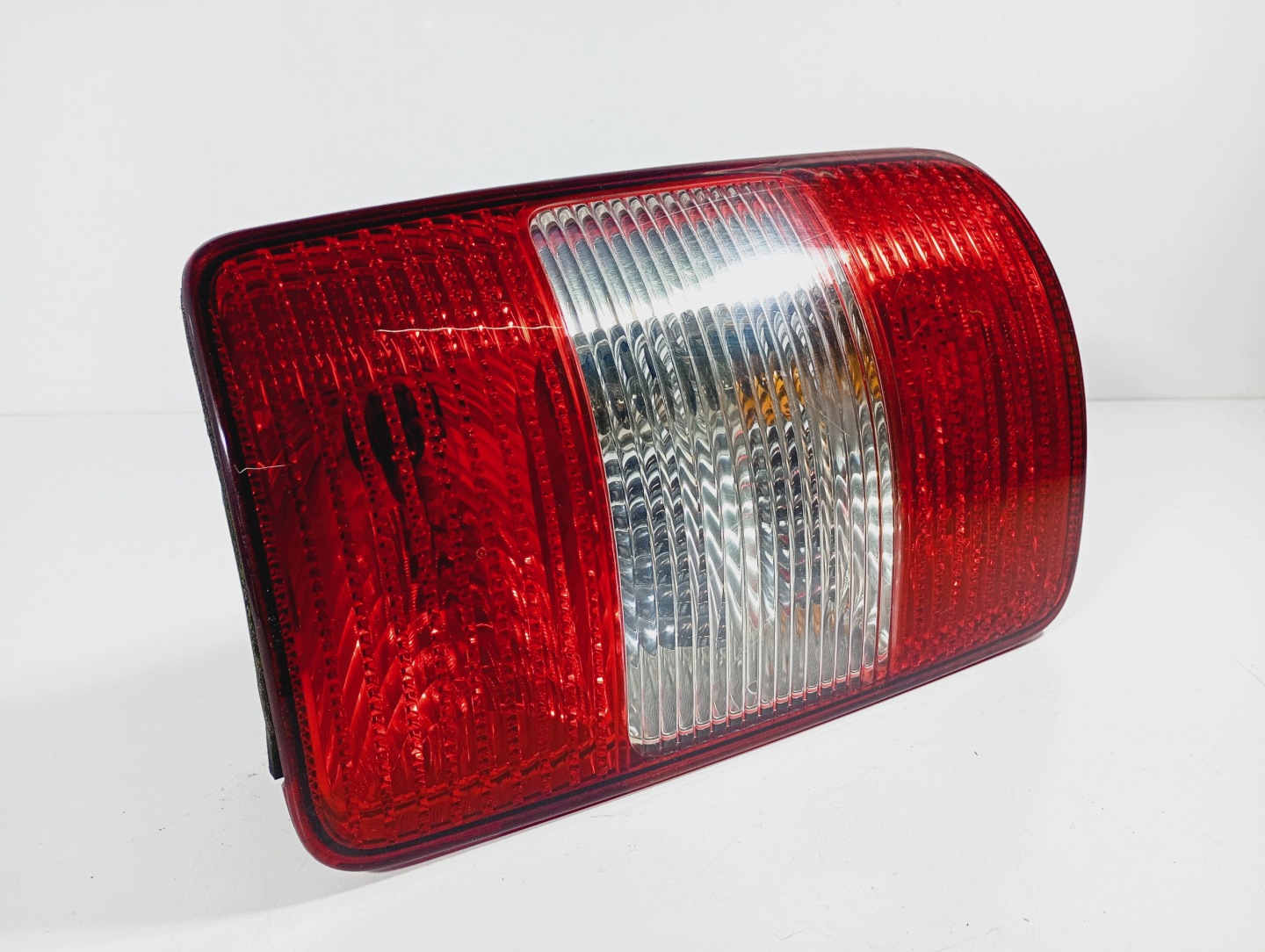 light right rear rear part OE 2K0945112C VW CADDY 3 III 04-10