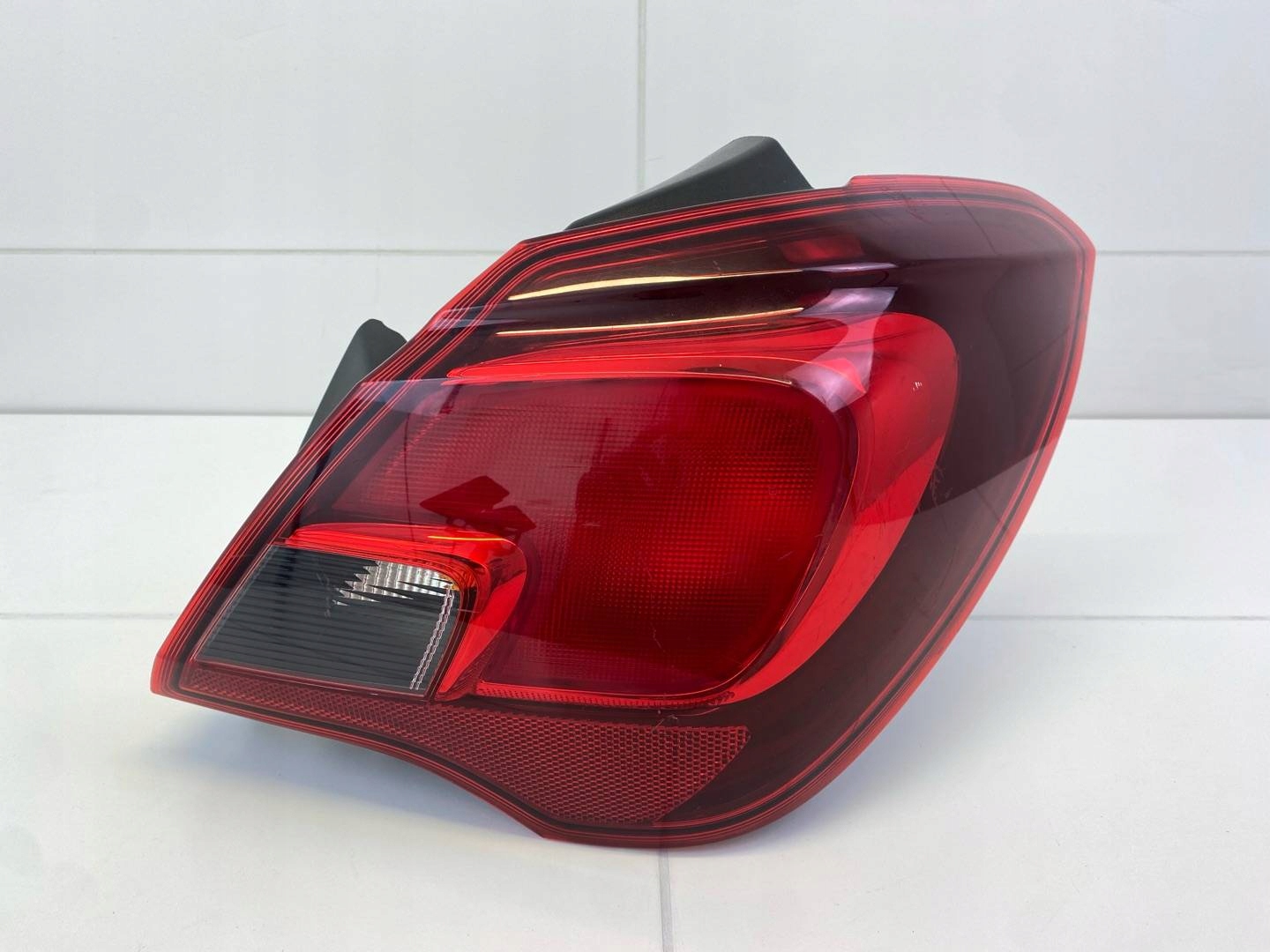 light rear right side Opel Corsa E 2016 460034366