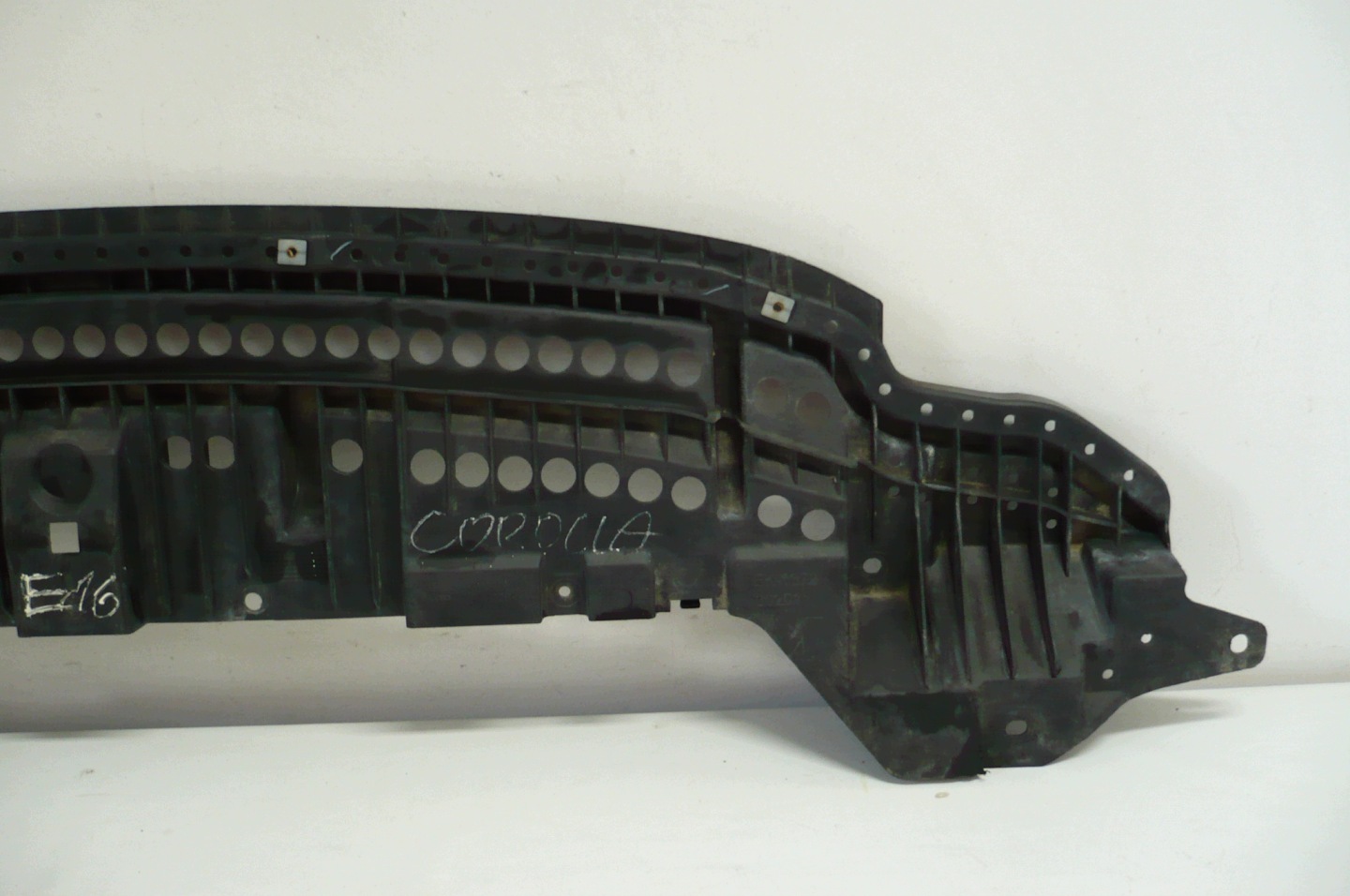 TOYOTA COROLLA E16, 2013- blende abdeckung abdeckung der stoßstange vorne