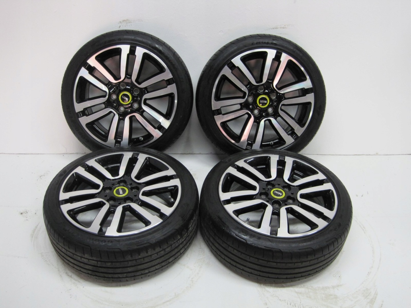 wheels discs tyres Mini F56 R17 5MM