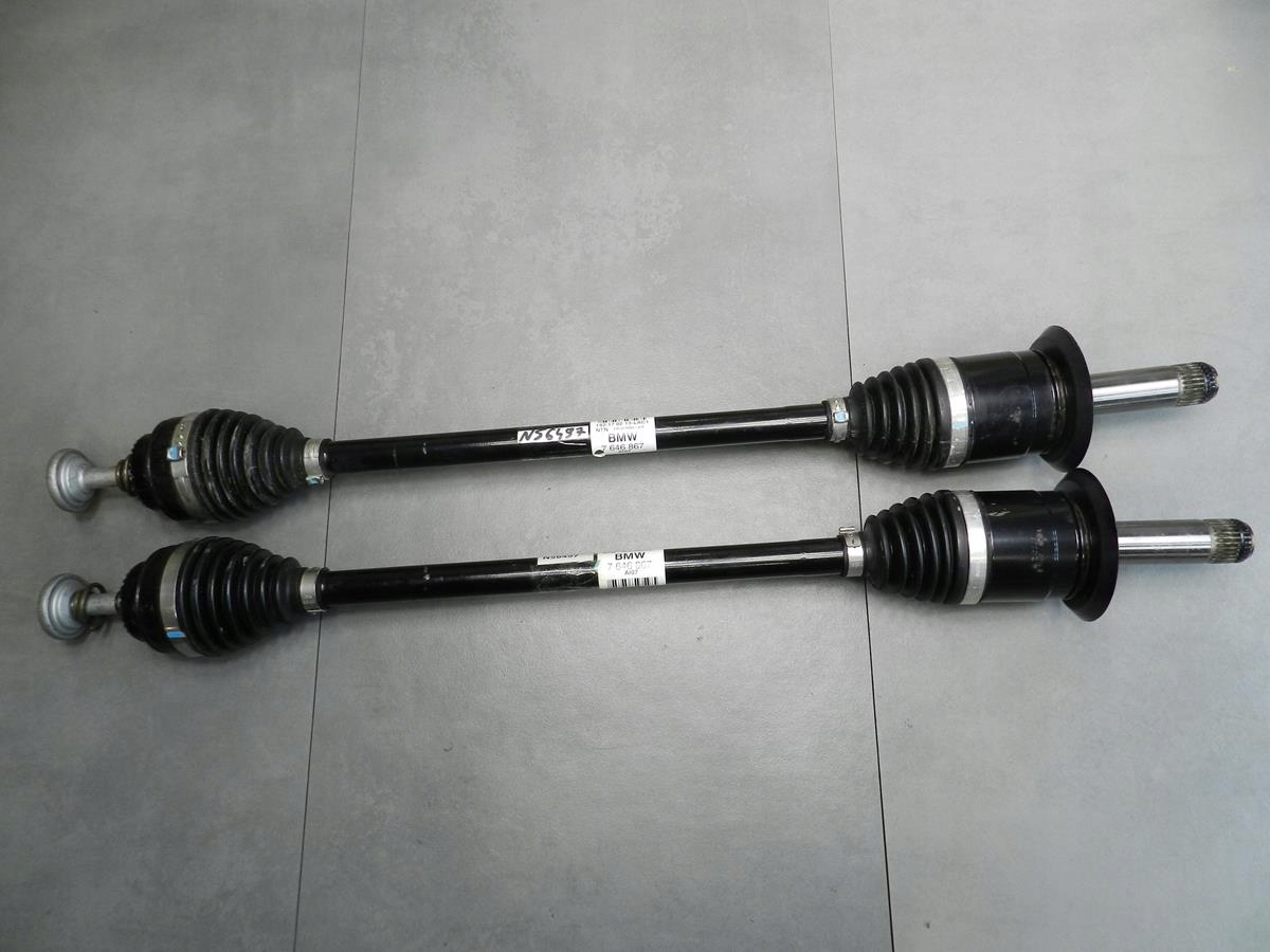 BMW X1 F48 semi-axis rear part 7646867