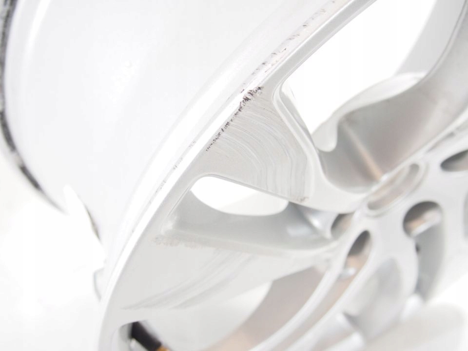 Opel Insignia B disk 8x18 IS40