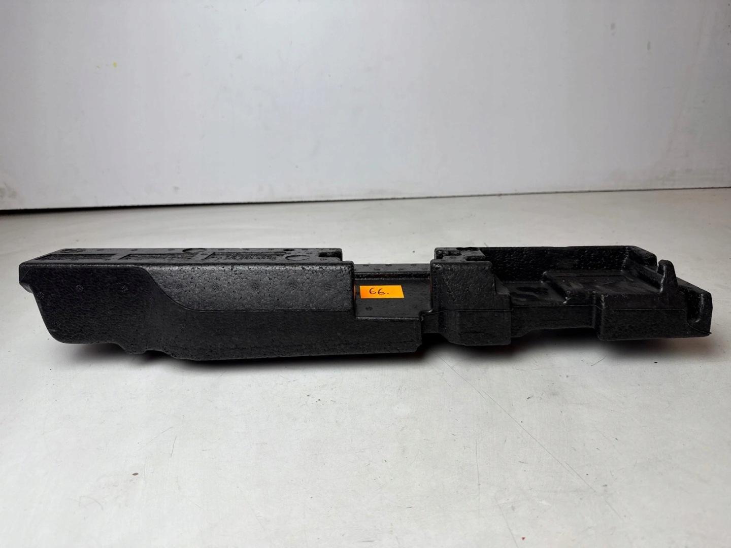 polystirene boot left Mercedes A klasa W176 AMG