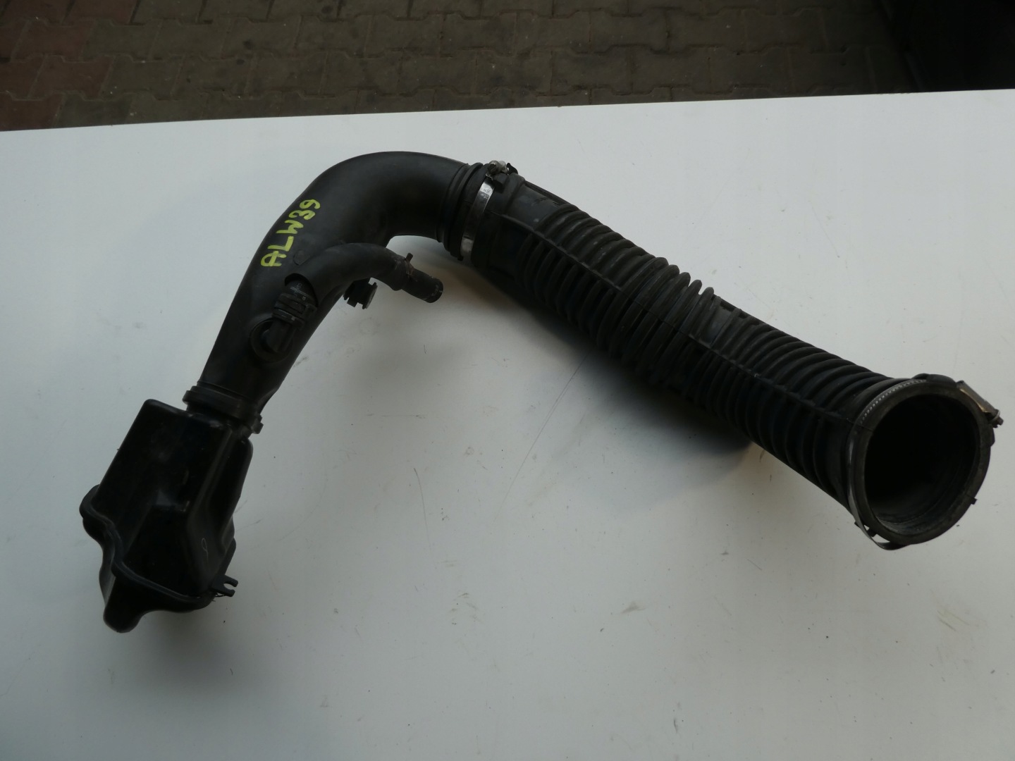 wiring pipe tube 8200858600 RENAULT MASTER III