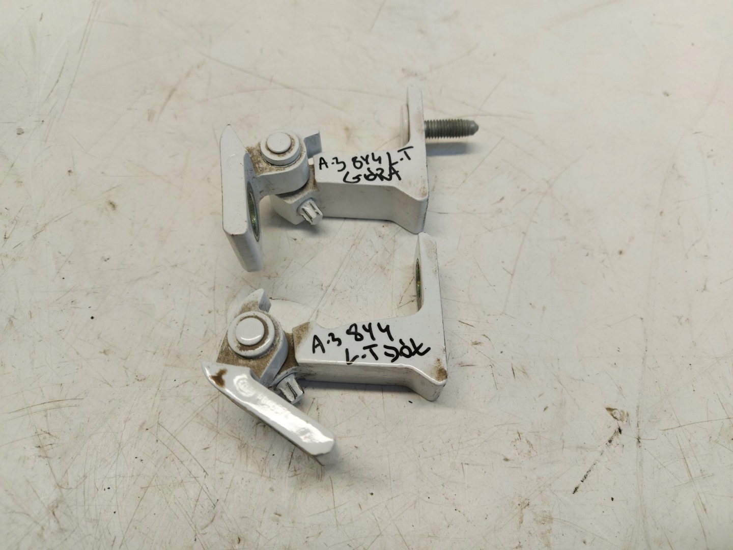 Audi A3 8Y4 HB 5D hinge door left rear part GORA DOL KPL