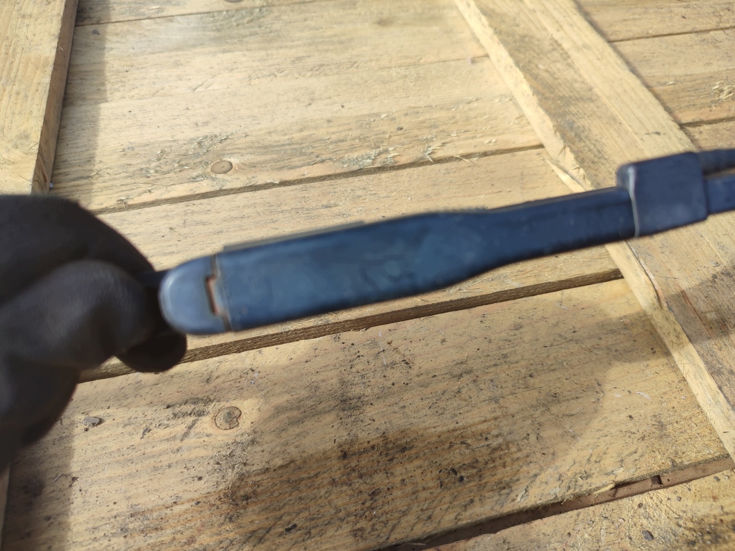 wiper arm Mercedes Vito 179.858