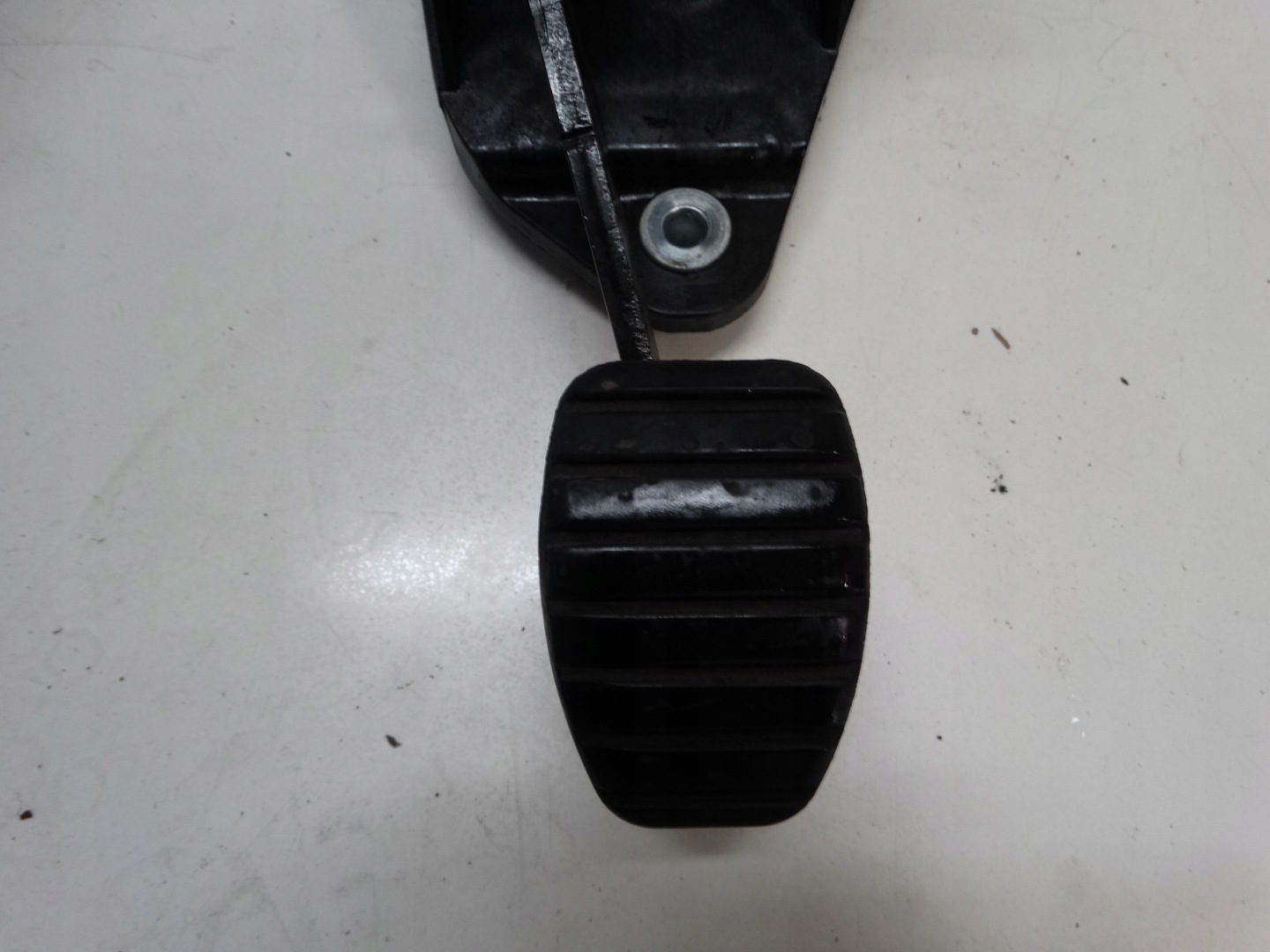 Kupplungspedal RENAULT LAGUNA III 465030297R