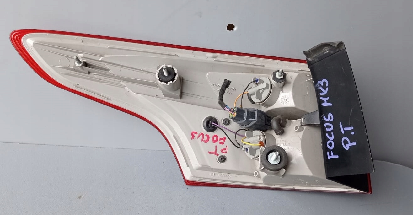 FORD FOCUS MK3 light right rear part EU