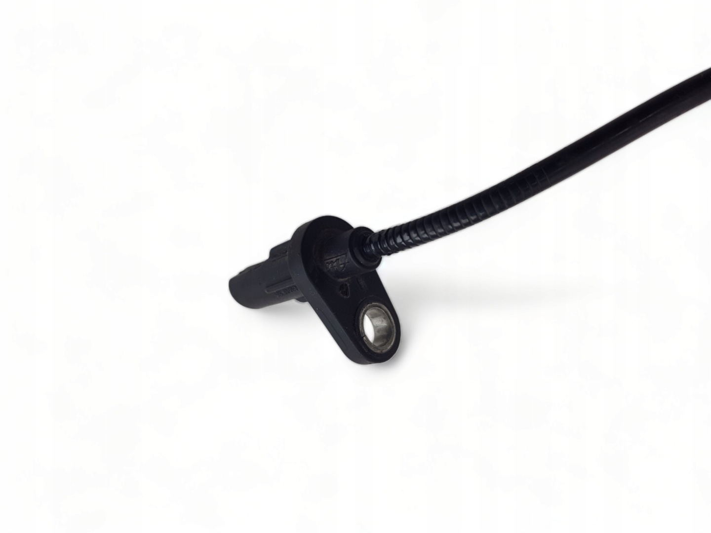 sensor ABS right front BMW M5 G30 F90 sedan 4.4 V8 6874637