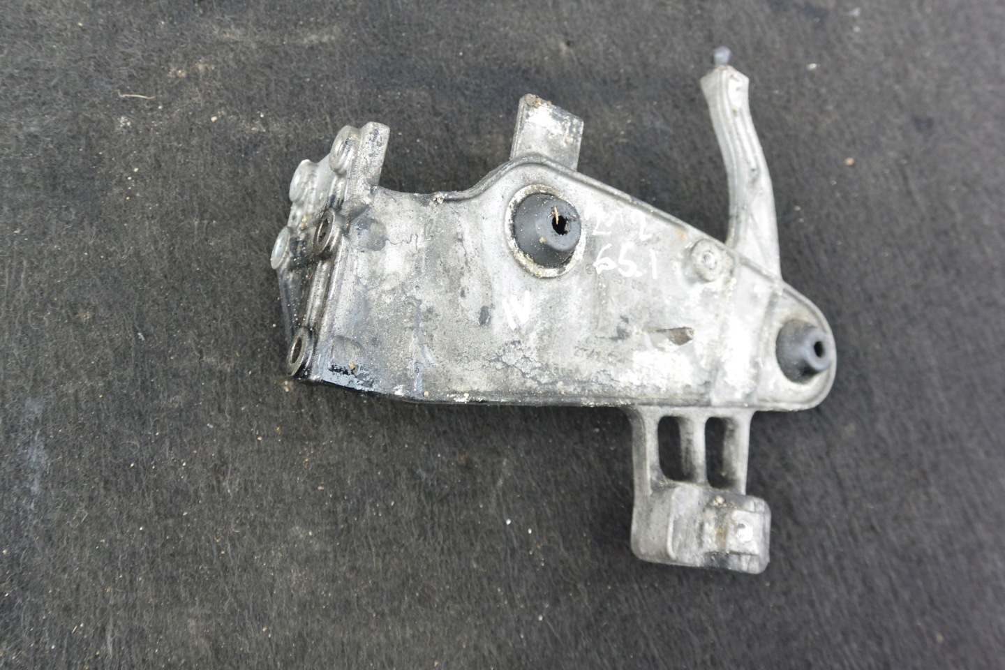 HALTER FILTERA LUFT 2.2 MERCEDES W204 W212