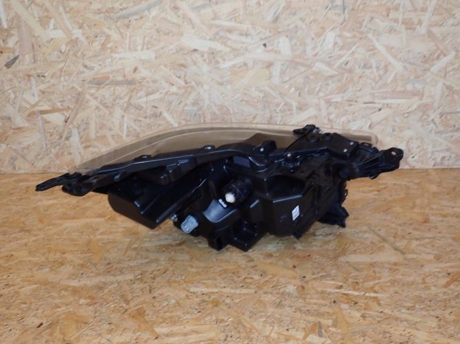 SUZUKI SX4 S-CROSS FULL LED 21- reflektor left light left