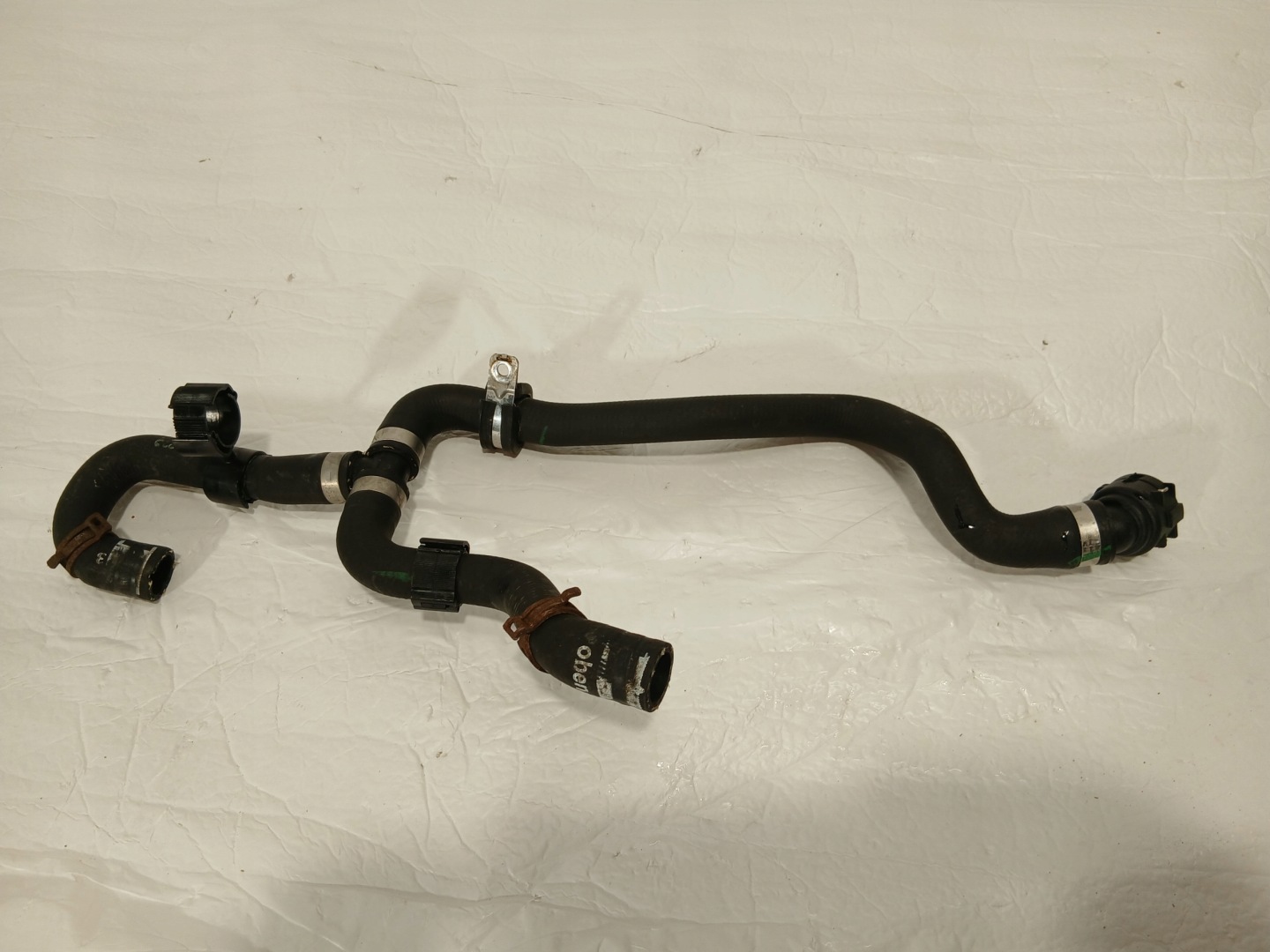 AUDI A4 B9 LIFT crijevo prijenos cijevčica vode 8W0145920M