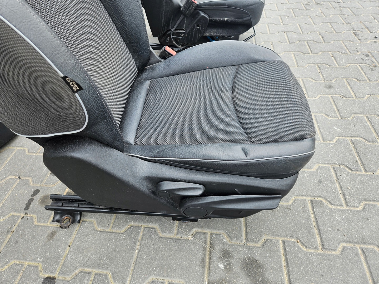 seats inner semi leather upholstery FIAT 500X