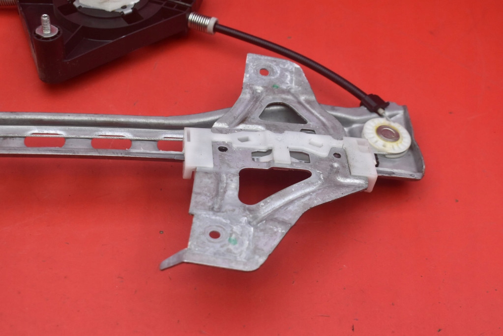 window regulator right front EU 69810-0H041 TOYOTA AYGO 2 II 5D HB 14-20