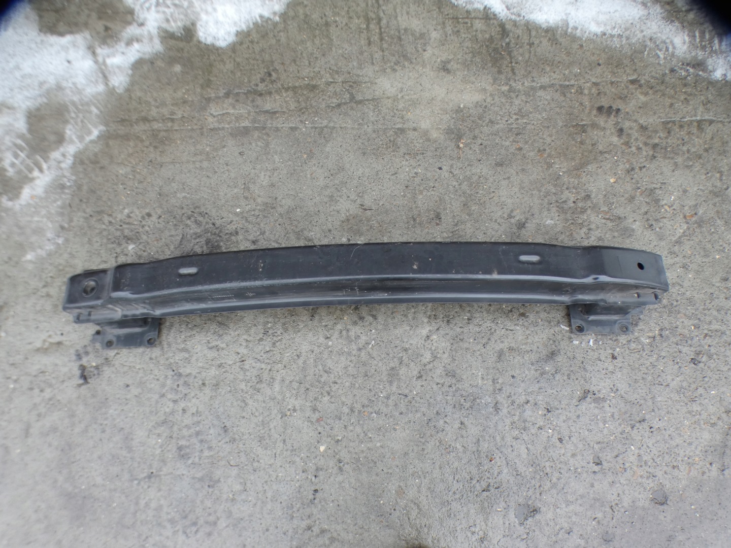Traverse pare choc Arrière VW PASSAT B8 3G0807311PL