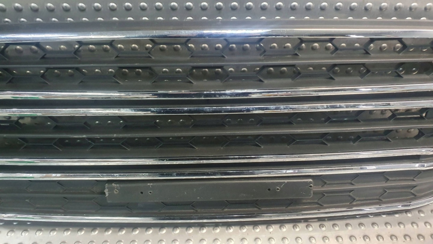 Grill Grill FORD ECOSPORT CN15-17B968-DDW 13