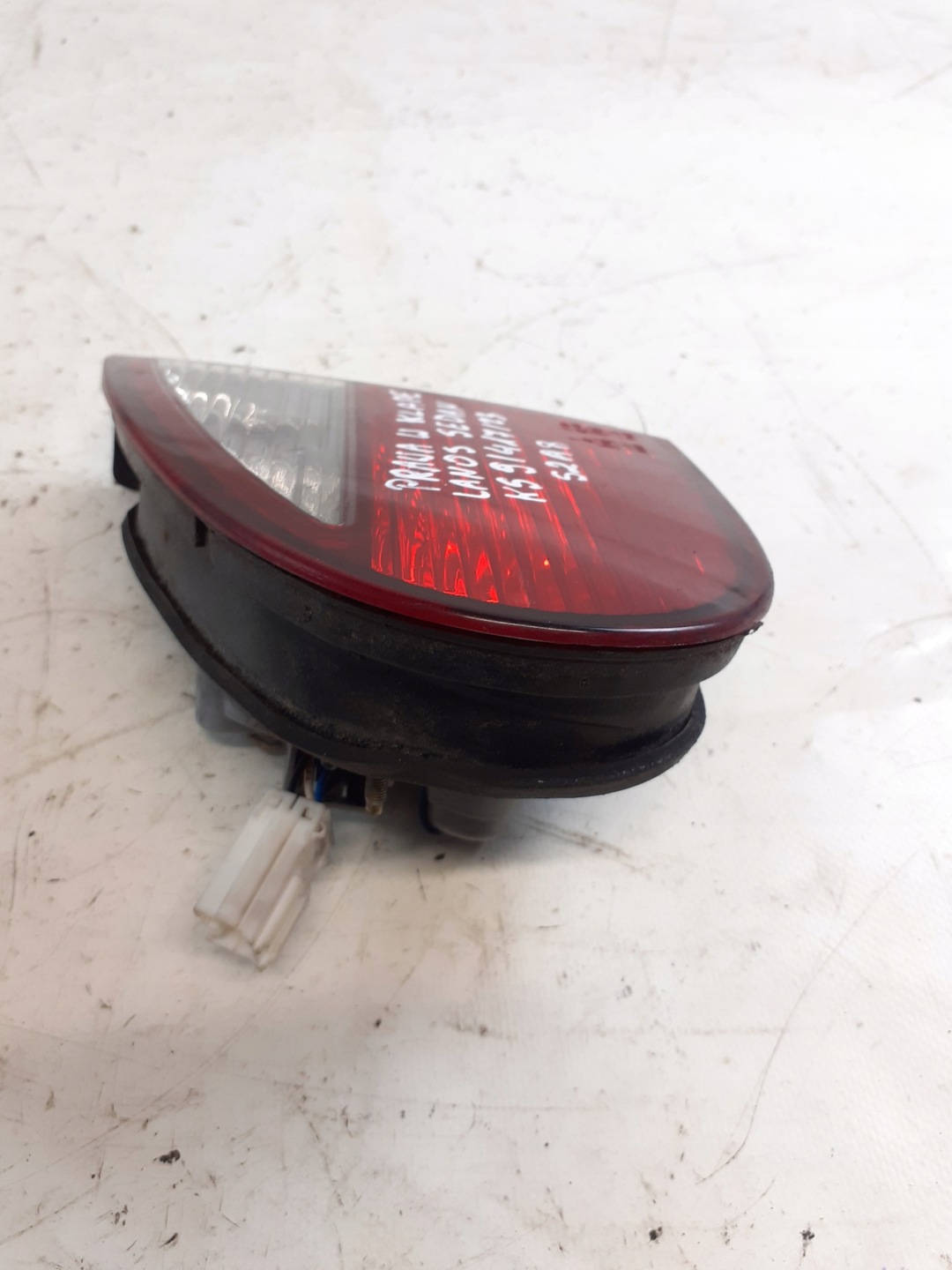DAEWOO LANOS right rear light to the bonnet 0311-001066