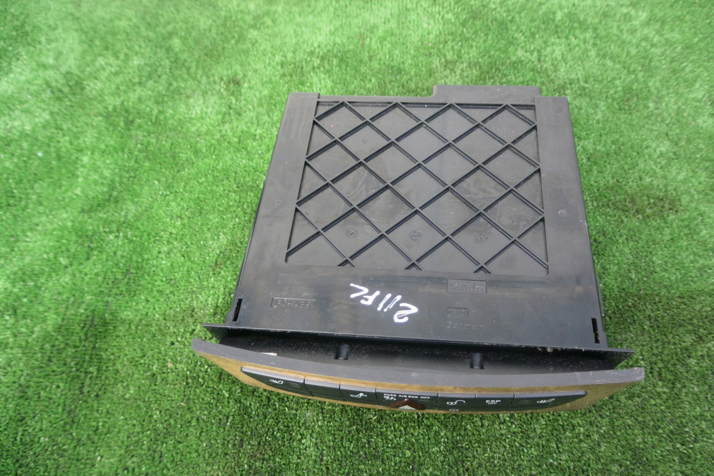 changer PLYT PANEL PRZYCISKOW AVANGARDE MERCEDES-BENZ E-KLASA W211