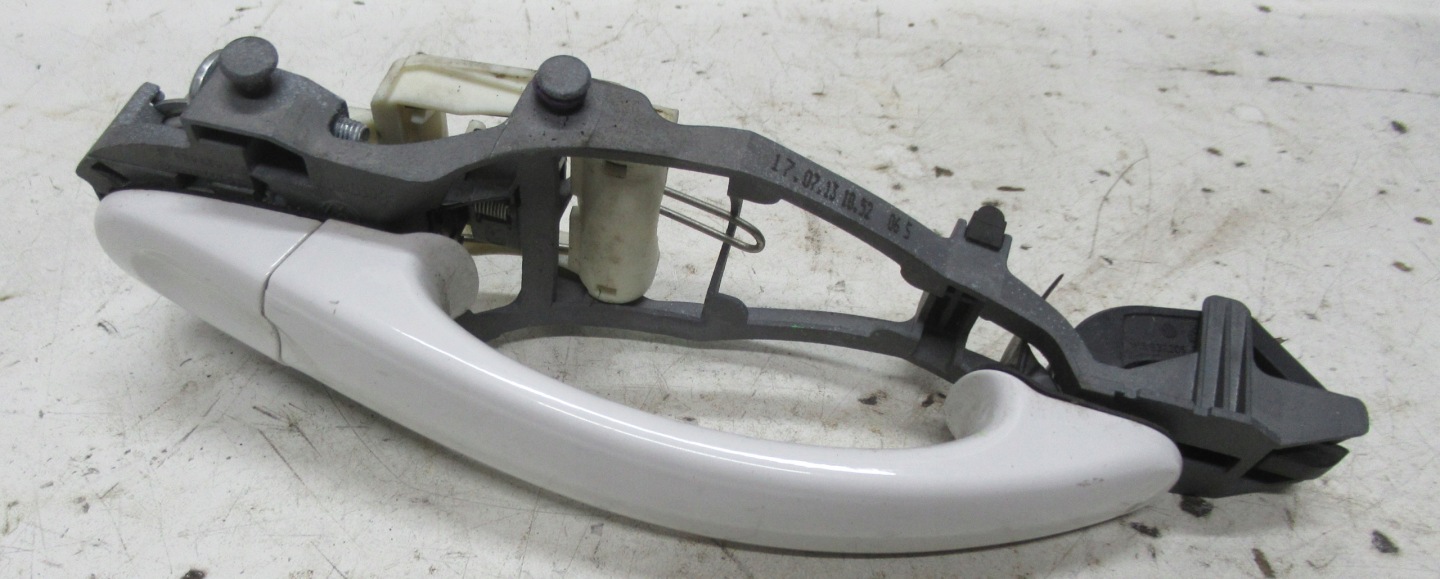 VW GOLF VI handle exterior 1K0837886A