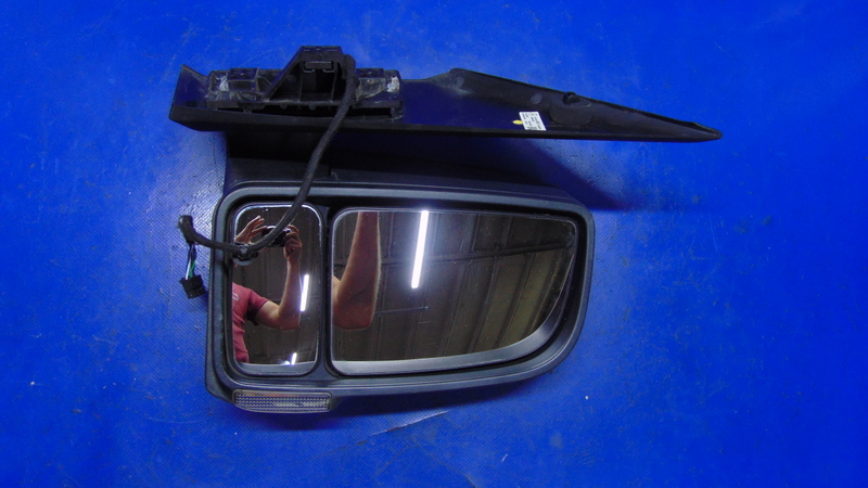 mirror right EUROPA 7 PIN MERCEDES SPRINTER A910 A907 18-25R