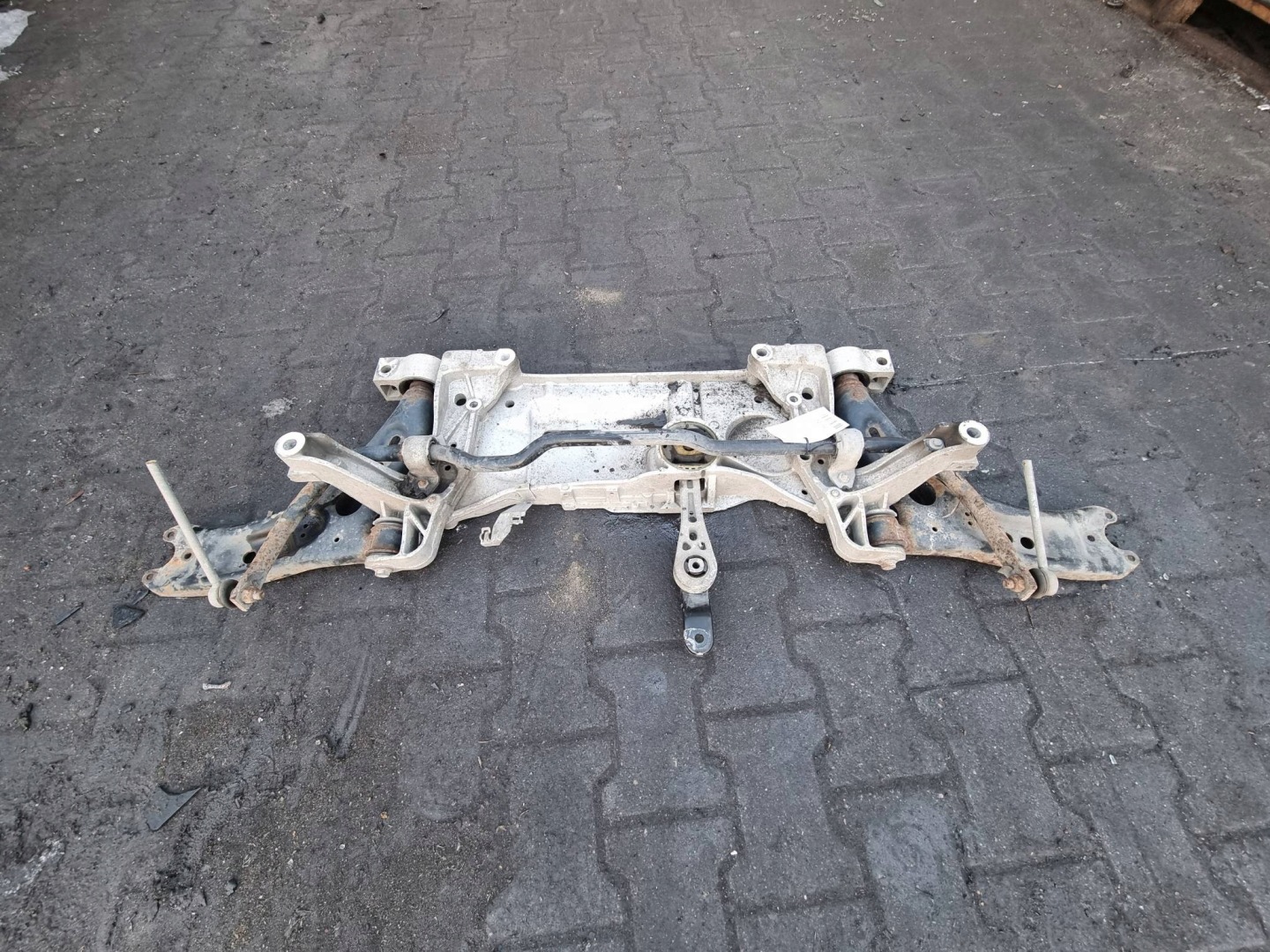 axle beam front 1K0199369G SKODA OCTAVIA II