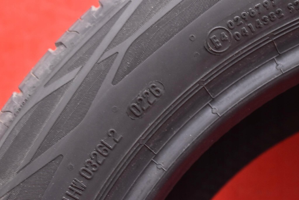 tyre tyres 2 pcs CONTINENTAL summer 195/55/16 26R