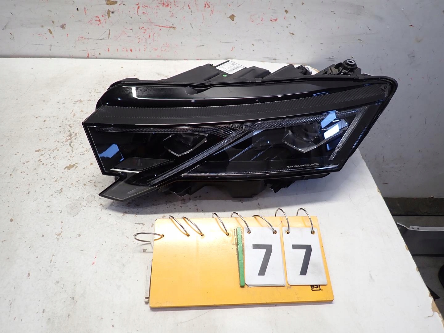 light front front left SKODA OCTAVIA IV LIFT 2024- FULL LED 5E4941035