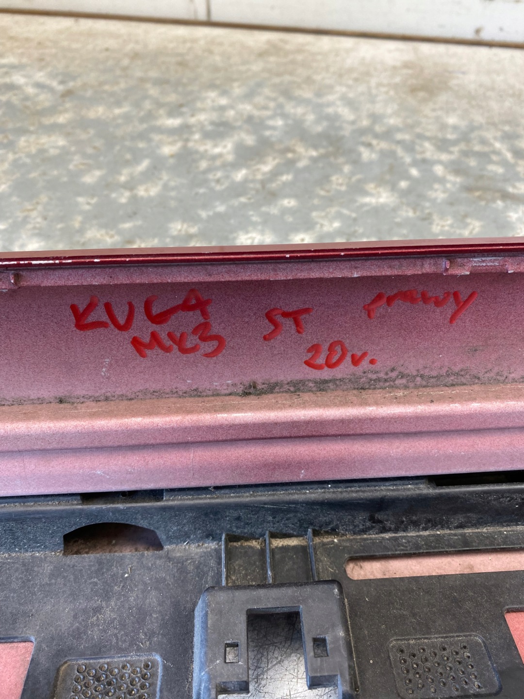 FORD KUGA MK3 ST LINE moulding threshold right LV4B-S10154-BEW