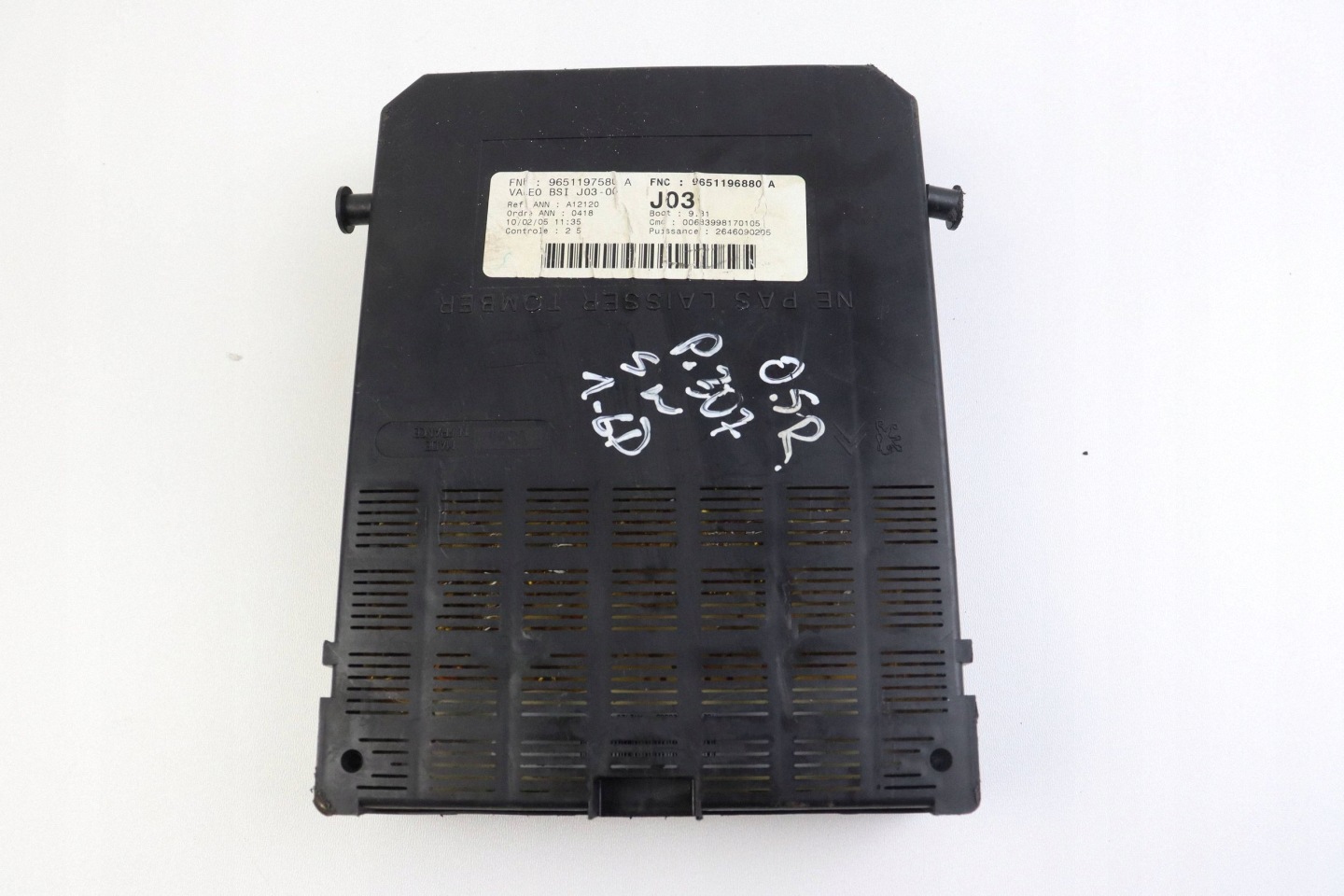 CITROEN PEUGEOT module compartment control unit BSI 9651196880A 9651197580A