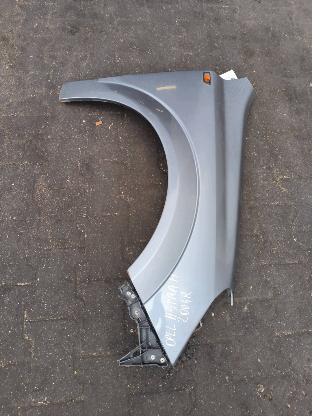 fender right front OPEL ASTRA H III