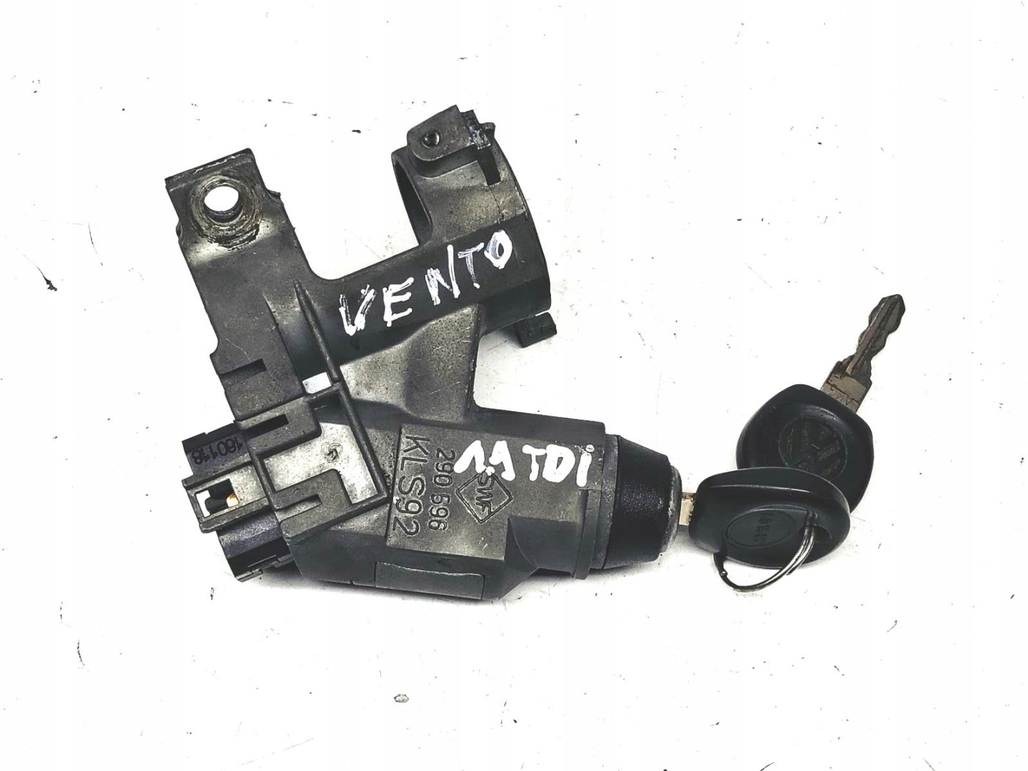 Gyujtás VW 357905851 VW
