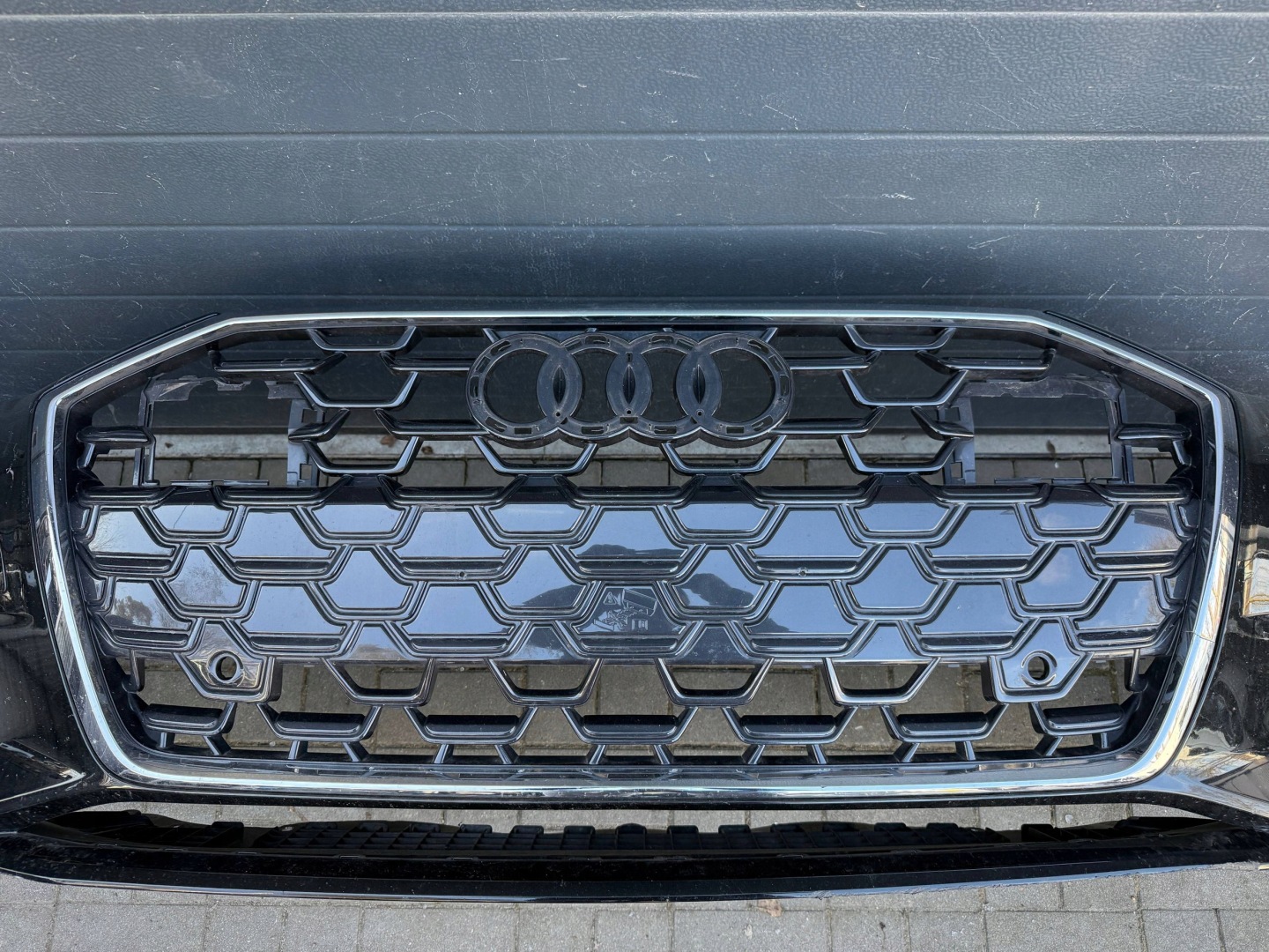 Audi A6 4k 18- nárazník předek přední