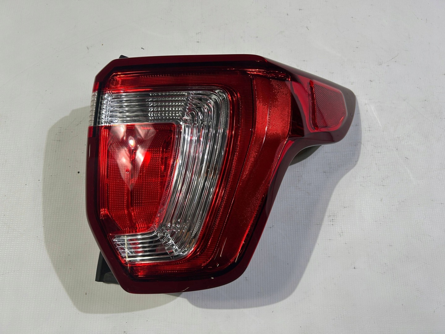 light rear rear part right LED original Ford Explorer V 2016