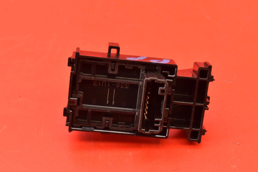 switch lifting windows right front TOYOTA YARIS 4 IV GR 3D HB 20-21