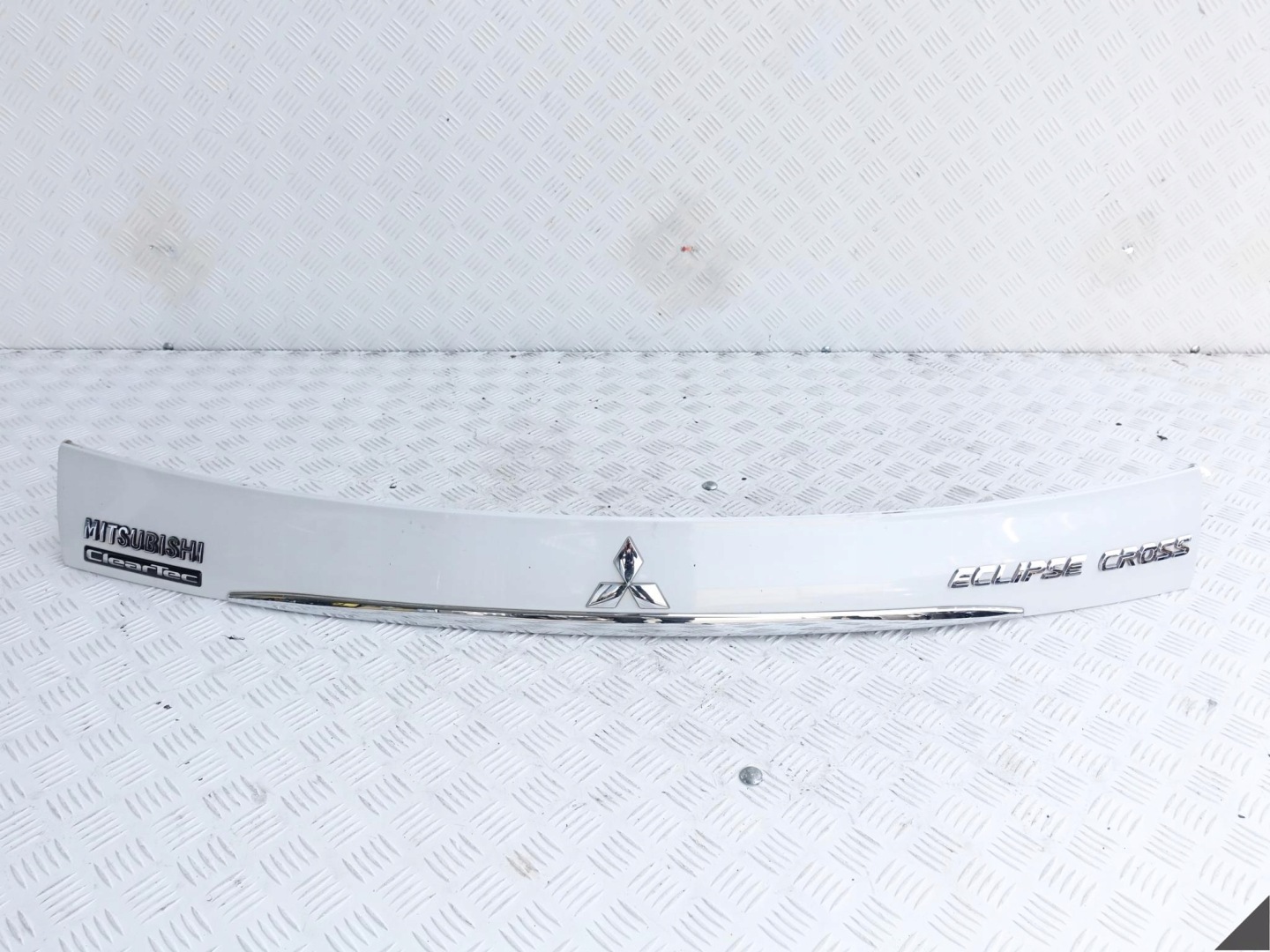 MITSUBISHI ECLIPSE CROSS 18- moulding cap rear part