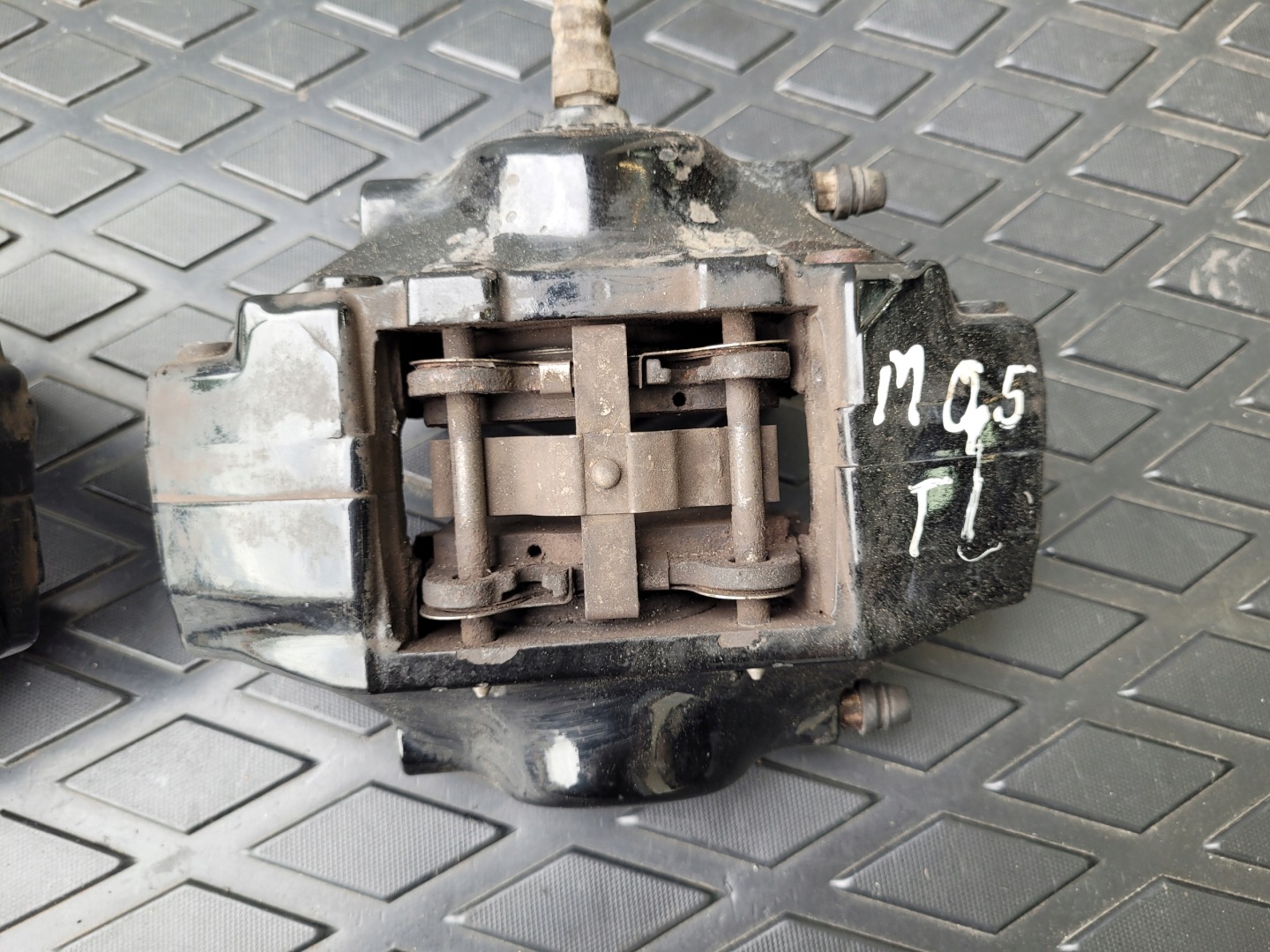 caliper rear part rear right left MASERATI QUATTROPORTE V 4.2 V8