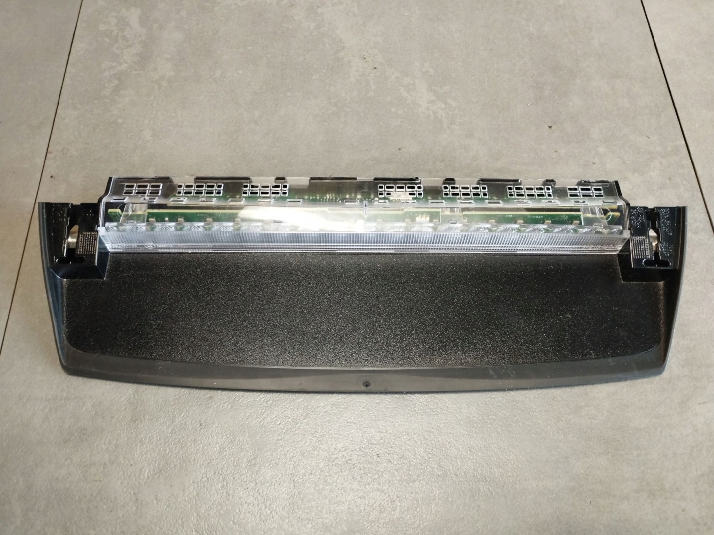 Audi A4 S4 B9 8W Trzecie light stop 8W5945097E