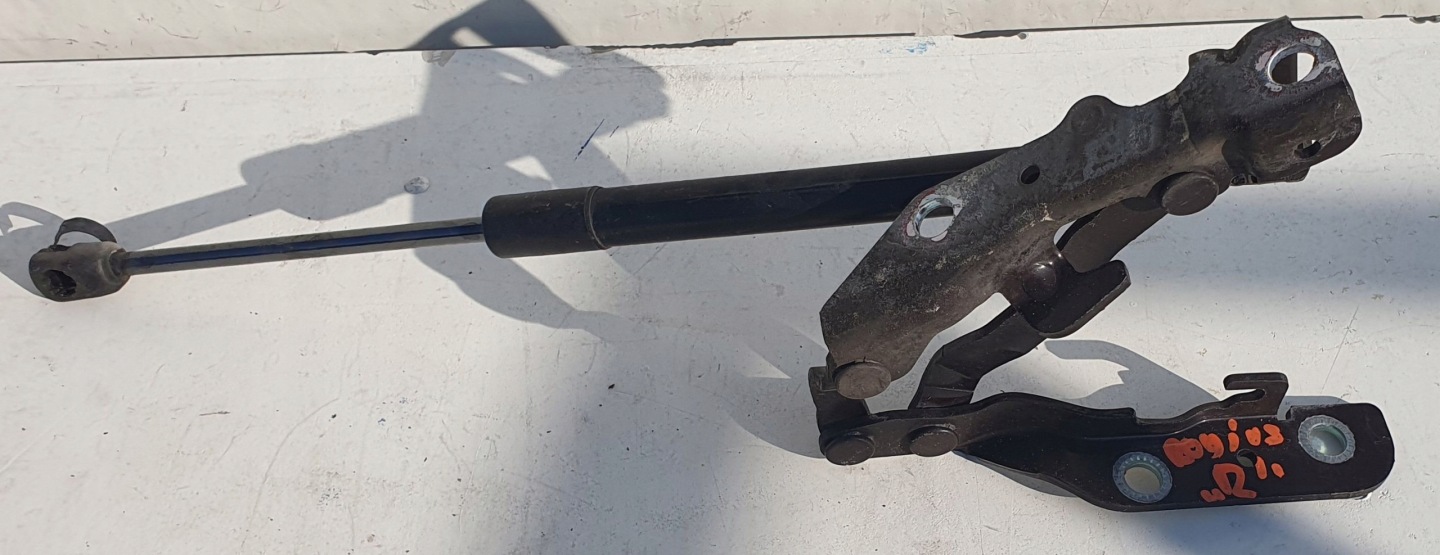 SsangYong Rodius 2 II Turismo 13- hinge bonnets right telescope