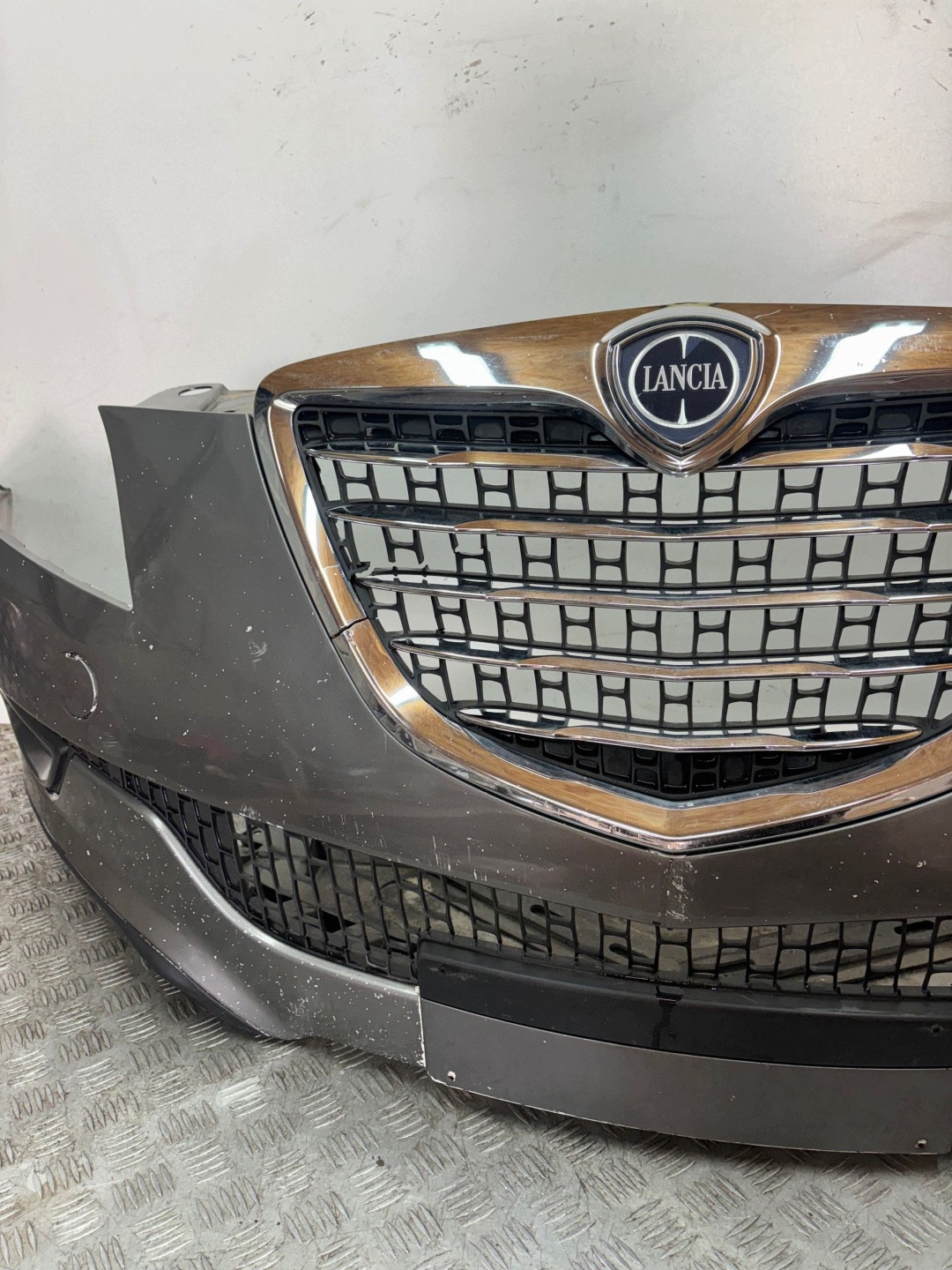 bumper front front LANCIA DELTA III