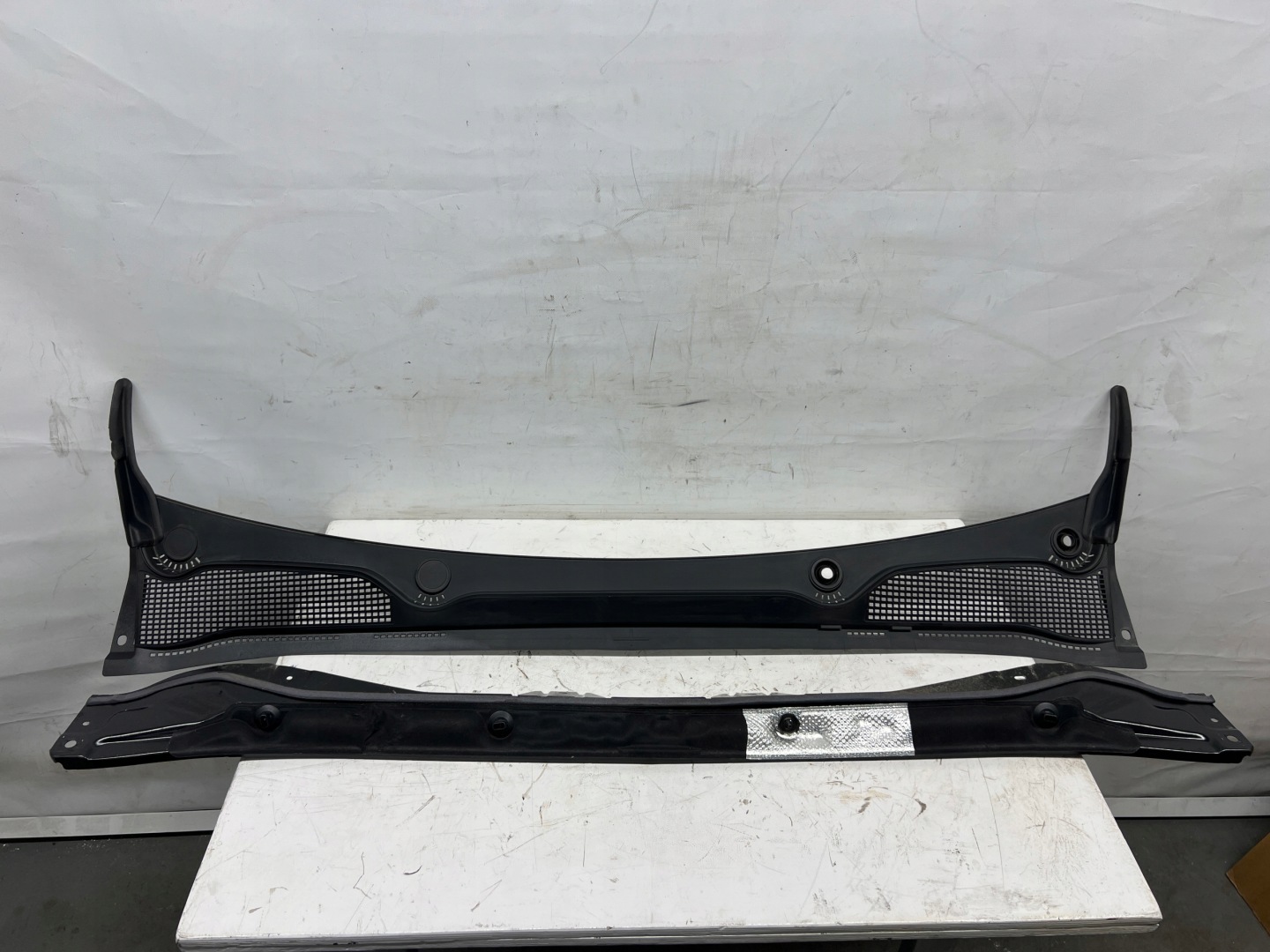 Renault Clio V 5 torpedo upper lower + 2x corner KOMPLET 668115911R
