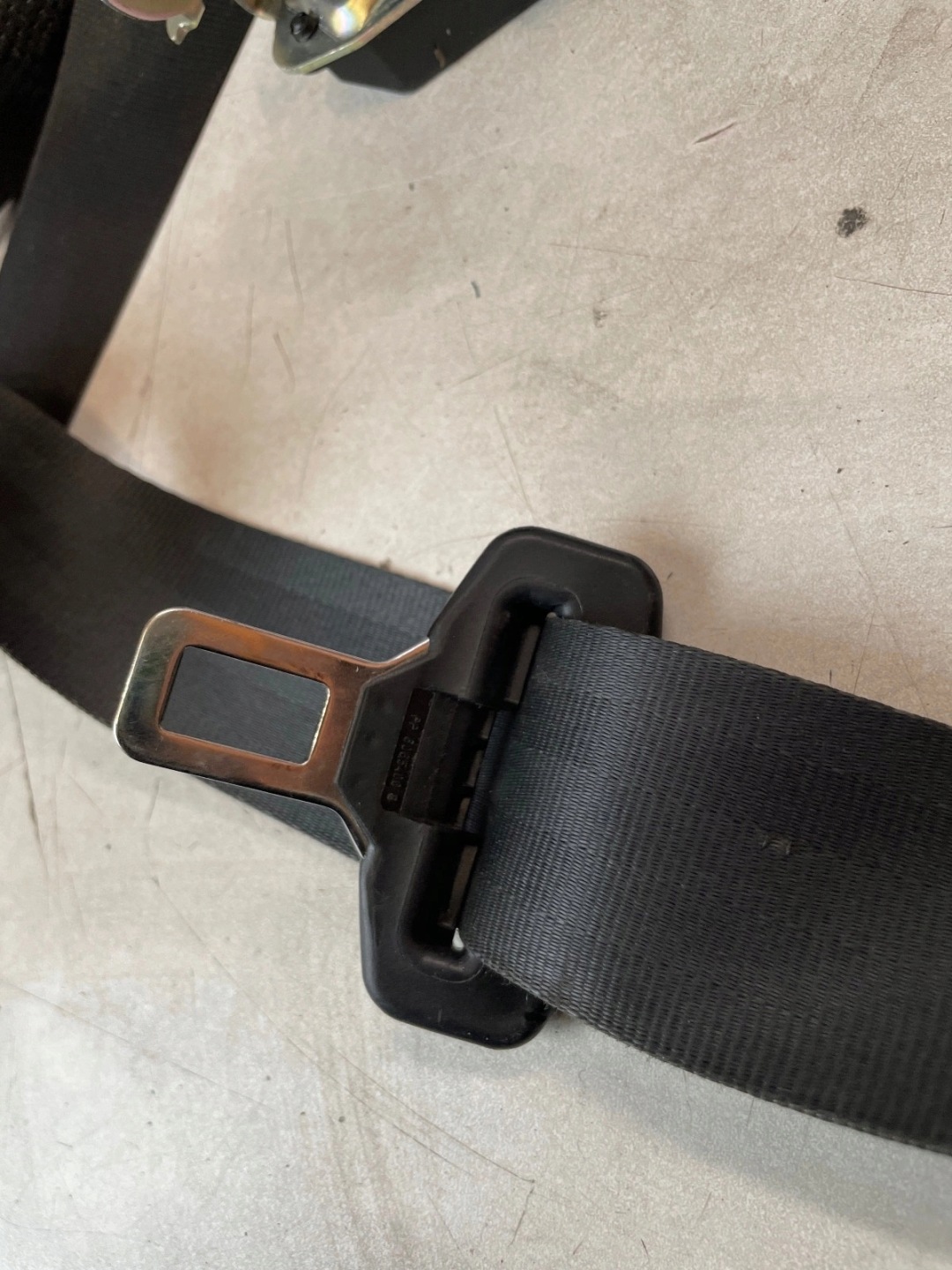 tension belt safety front front left Dacia Sandero II