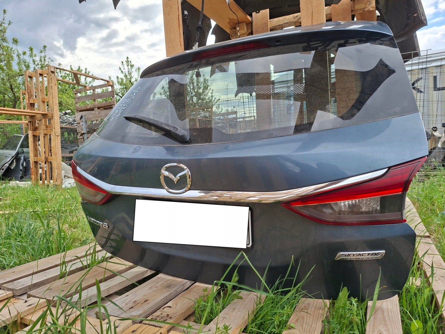 trunk door boot Mazda 6 GJ kombi unprotected 42B