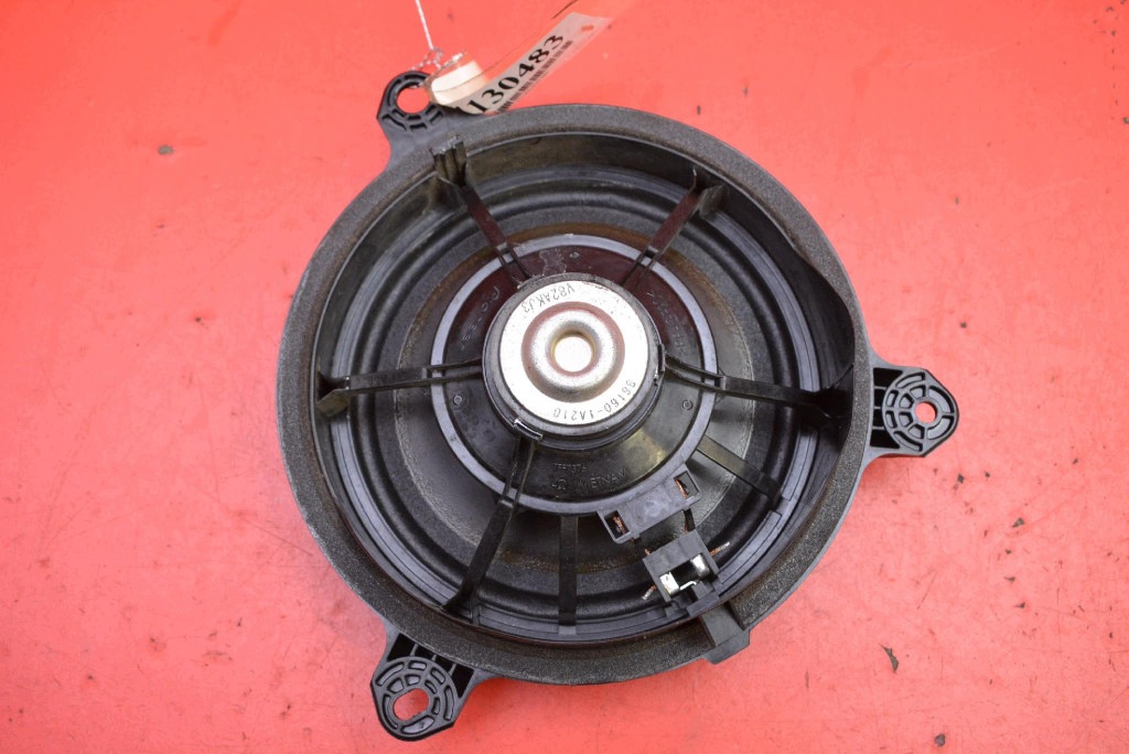 speaker right rear part 86160-1A210 TOYOTA COROLLA E21 18-25