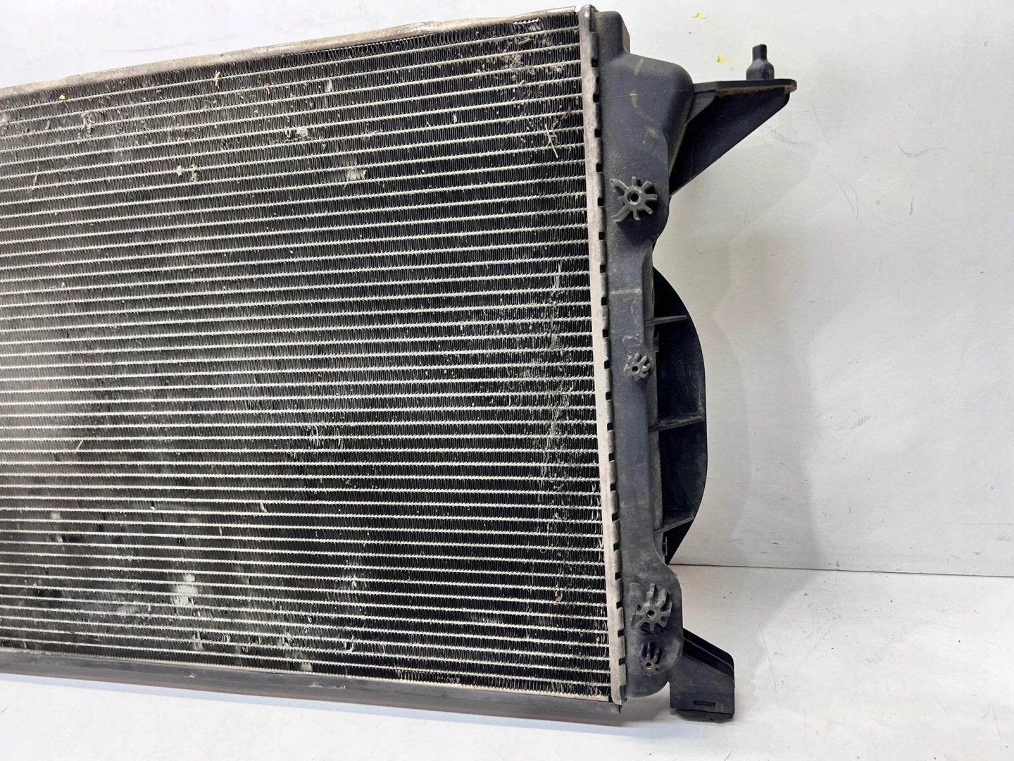 water cooler AUDI A4 B7 1.9 TDI 8E0121251A