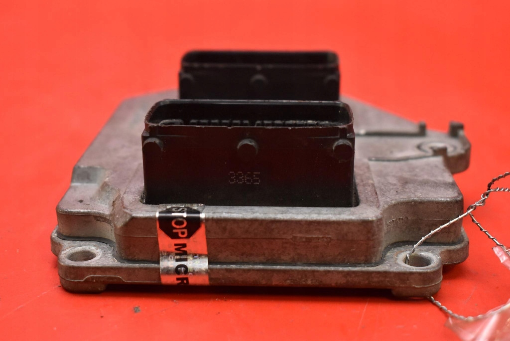 control unit computer of the engine 55559272 OPEL ASTRA 3 III H 1.8 16V 125KM 04-07