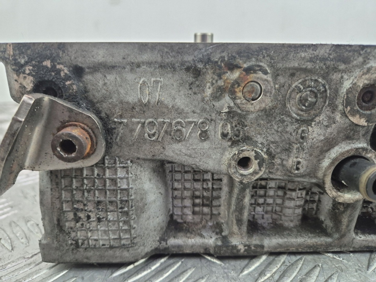 testata motore BMW 5 E60 E61 520d 7797678 N47D20A